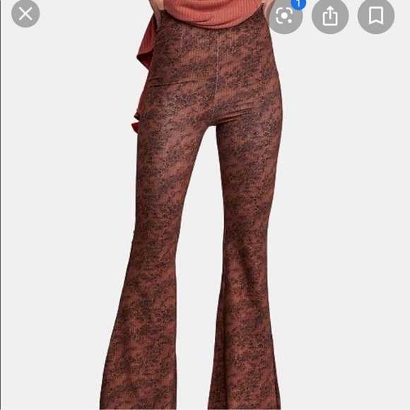 Free People Pants - Free People Harper Pull on stretch knit floral pants M